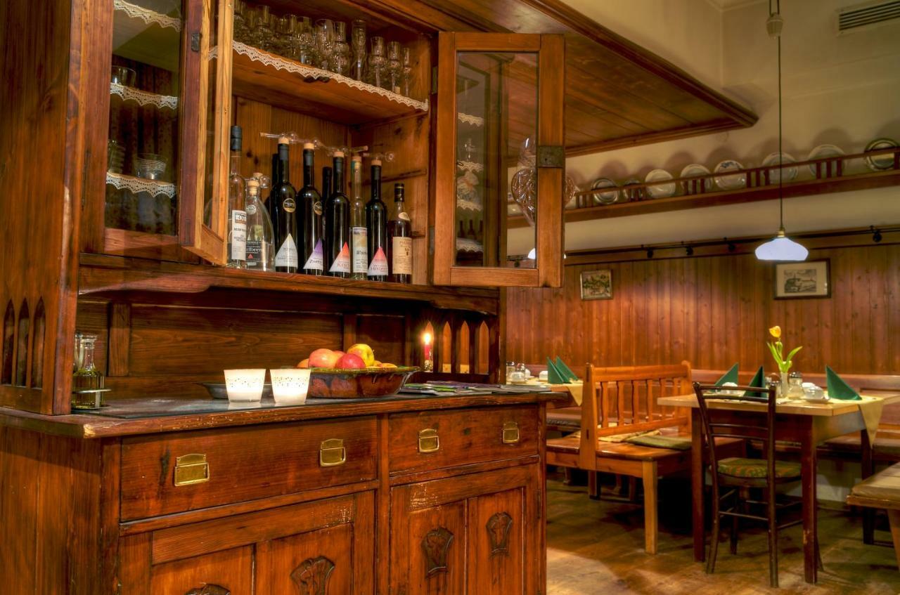 Hotel Gasthof Koenig Kremsmuenster Ngoại thất bức ảnh